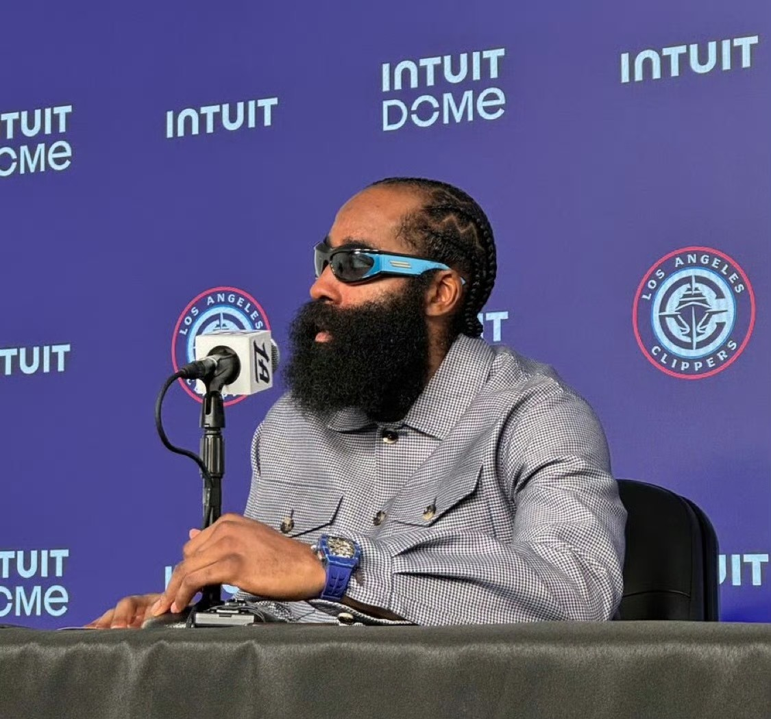 NG大舞台关于尼斯训练开放日，赛后止住颓势引欢呼，NBA常规赛在即，球探报告显示潜力的信息